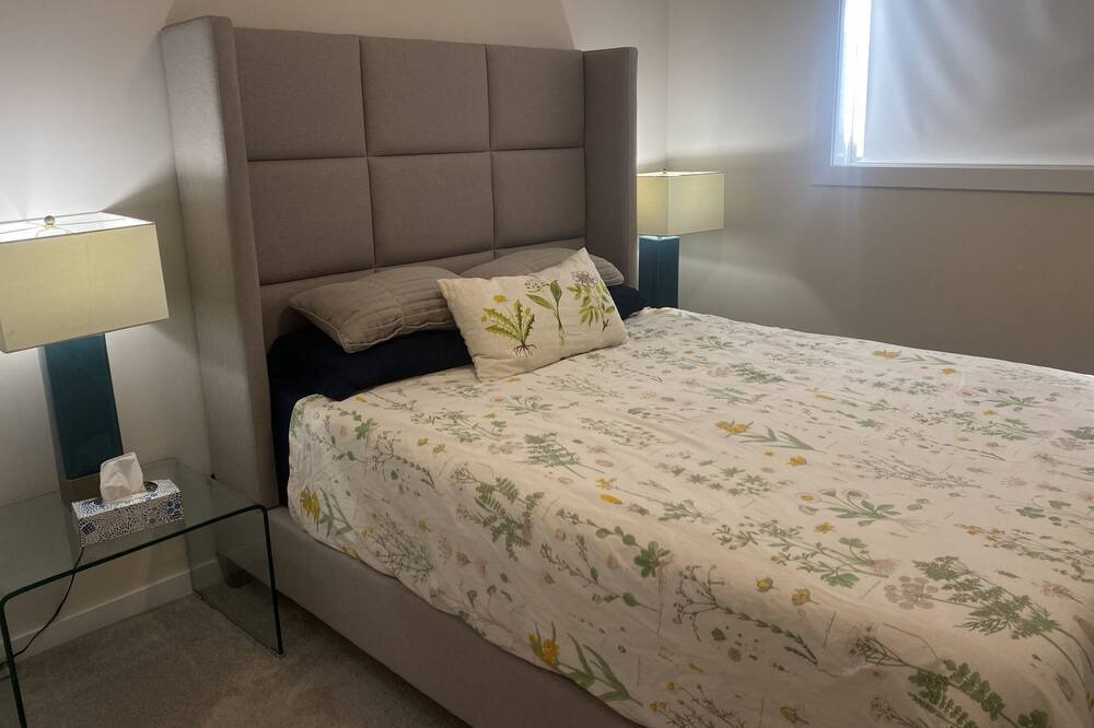 Photo of Bedroom in Fort Saskatchewan