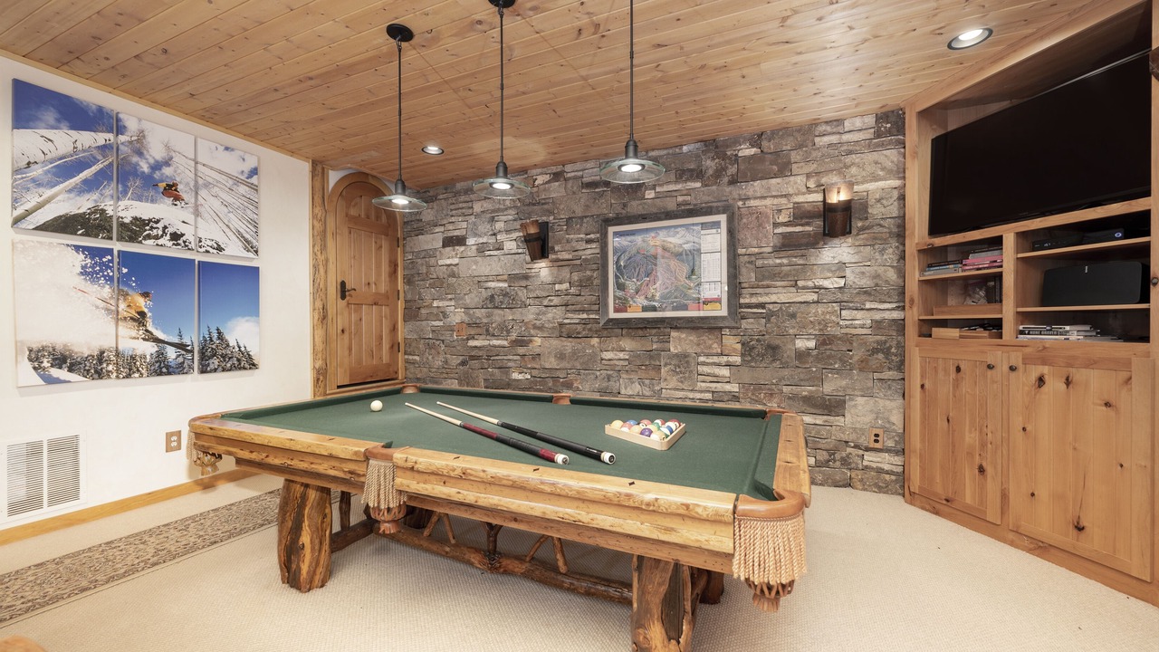 Photo of Bedroom in Hideaway Village South