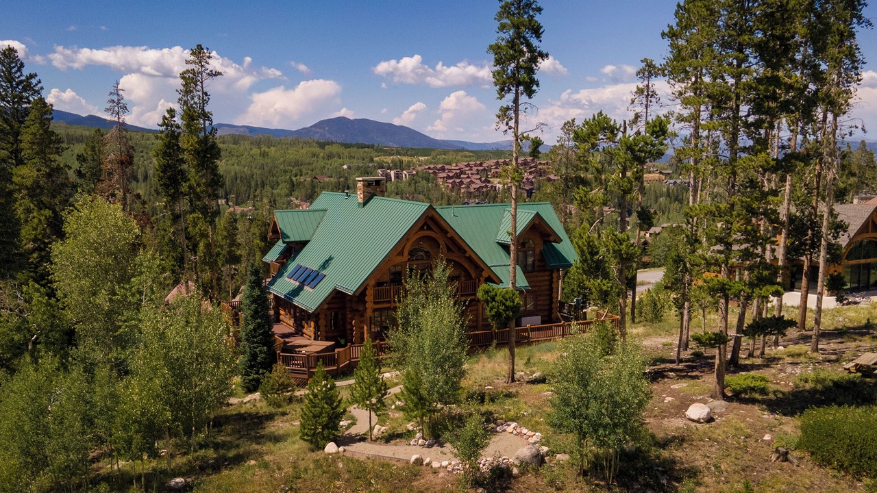 Photo of Outdoor in Hideaway Village South