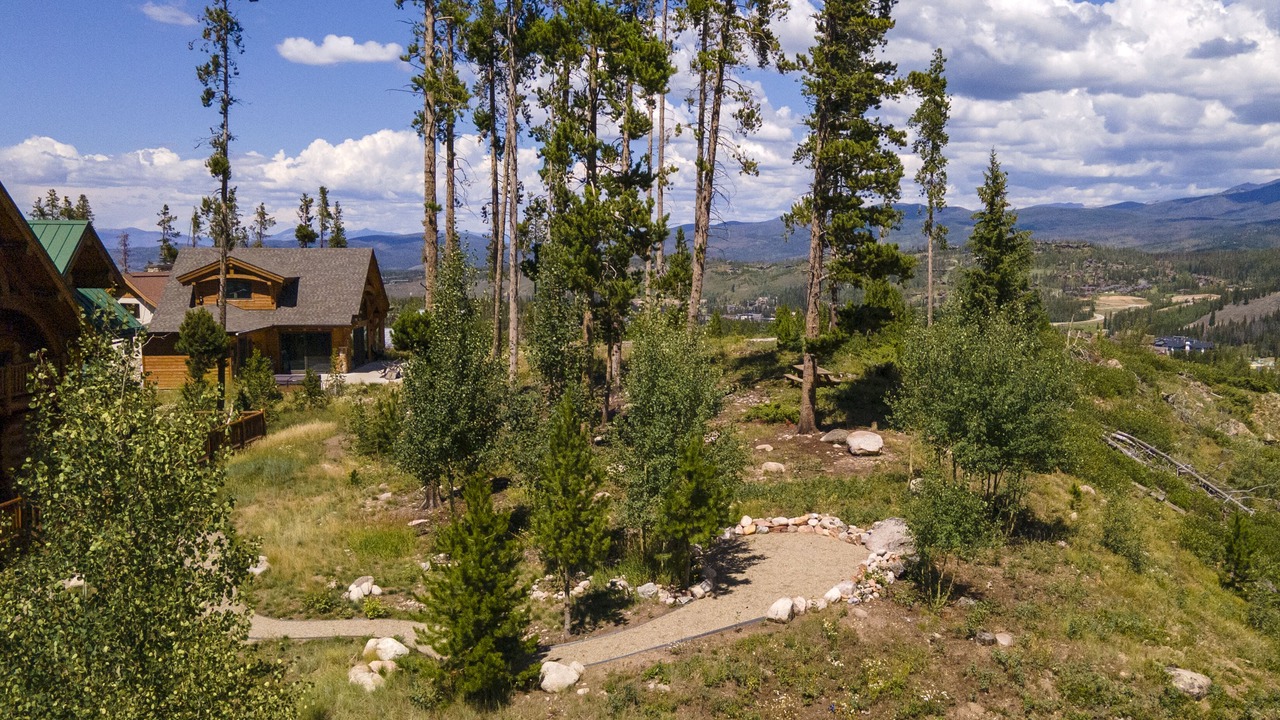 Photo of Outdoor in Hideaway Village South