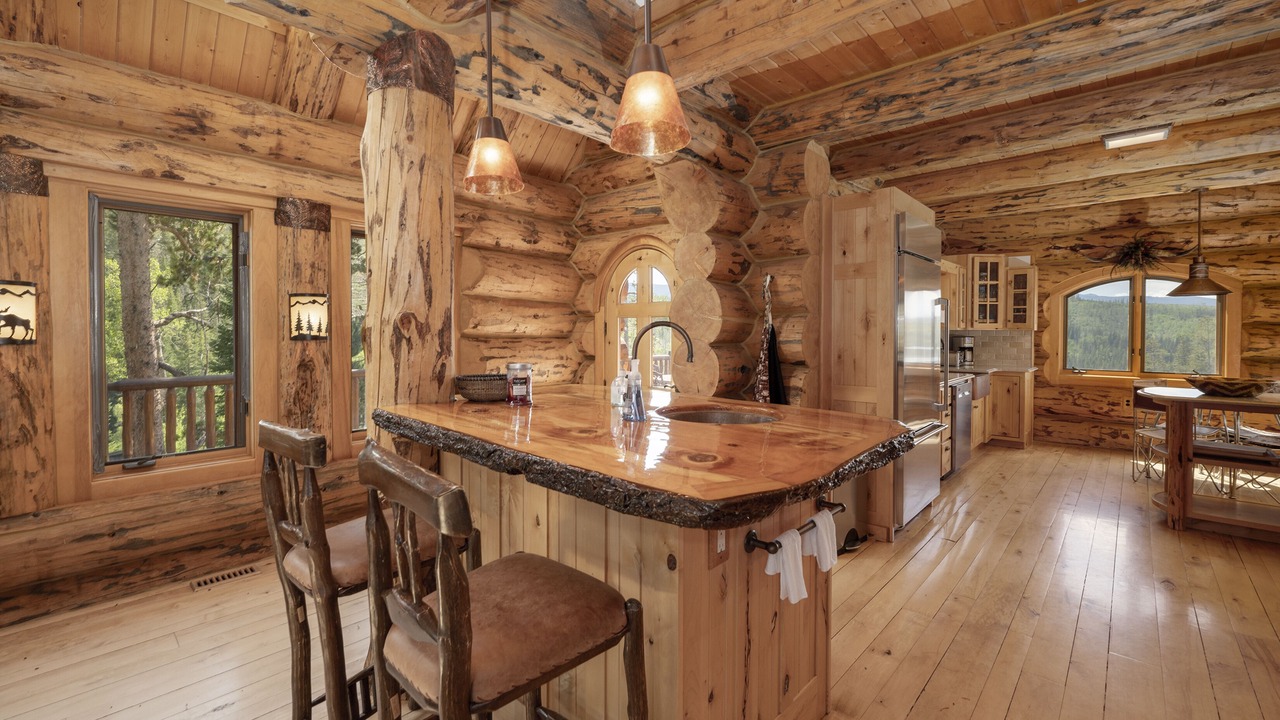 Photo of Kitchen in Hideaway Village South