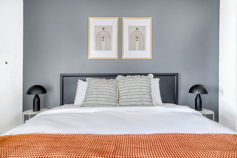 Photo of Bedroom in Golden Triangle