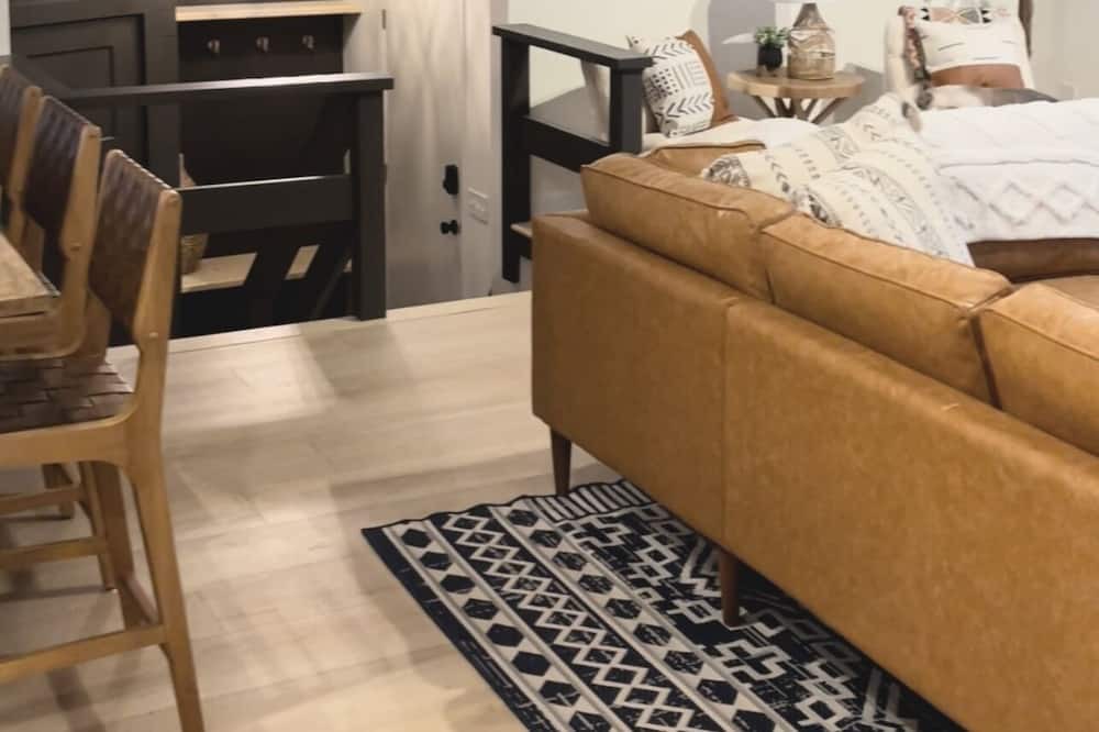Photo of Bedroom in Jackson