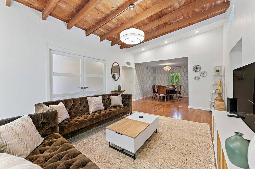Photo of Livingroom in Southside