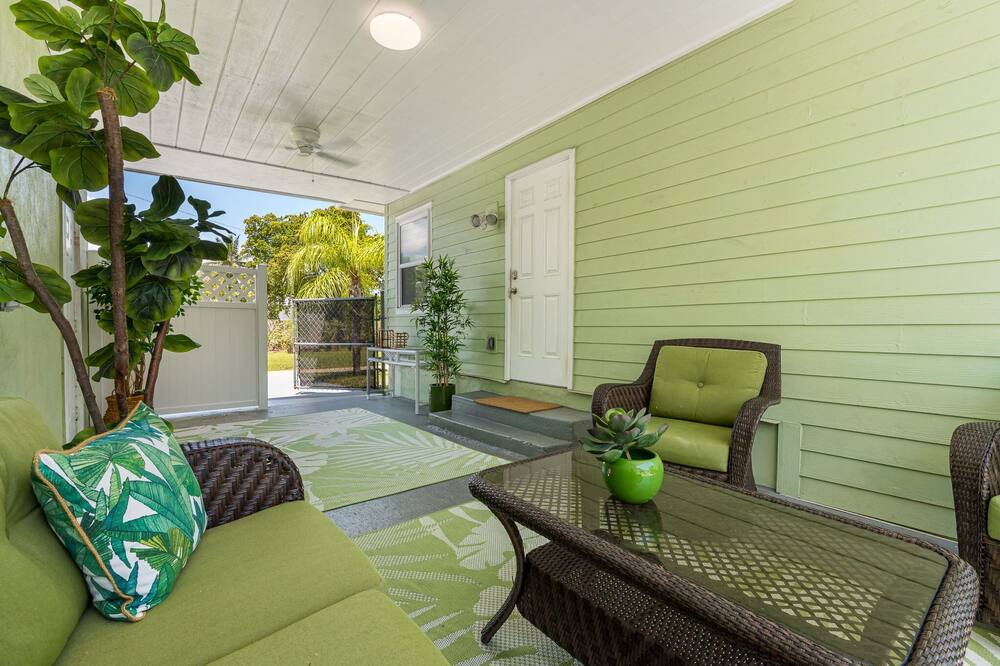 Photo of Outdoor in Parker Ridge