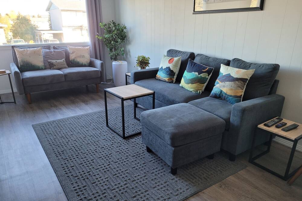 Photo of Livingroom in Prince George