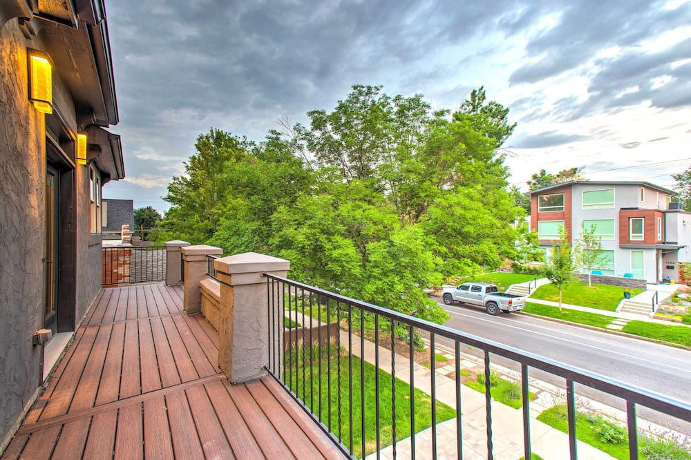 Photo of Patio Balcony in Washington Park West