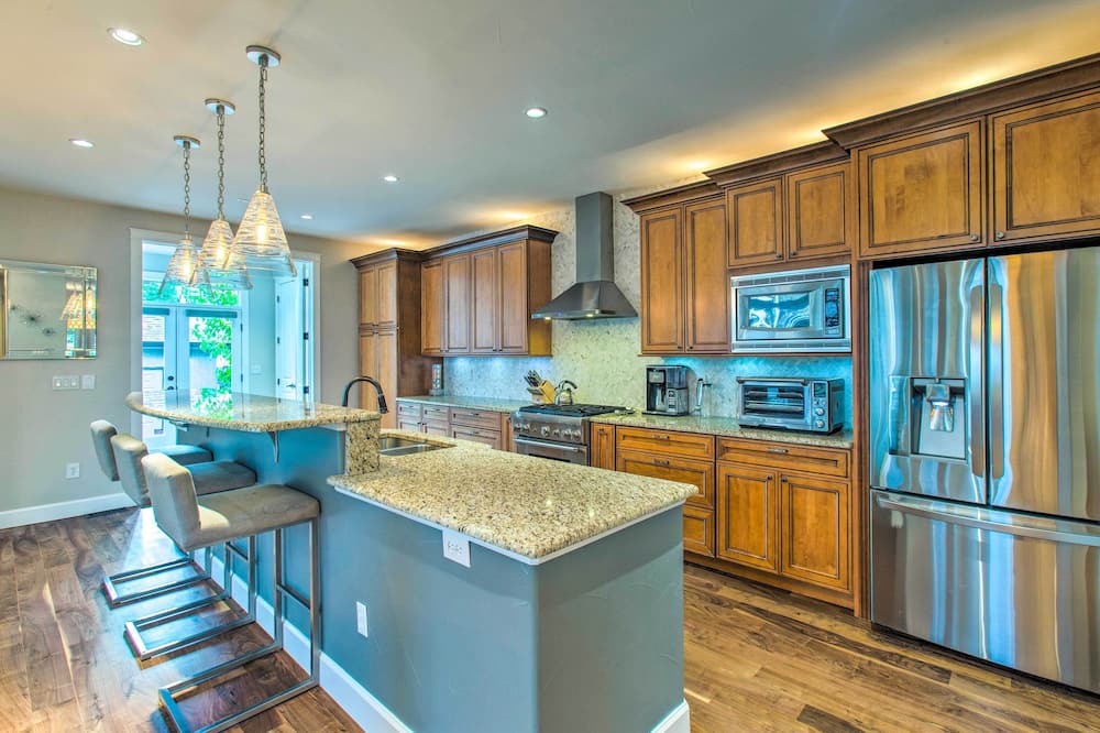 Photo of Kitchen in Washington Park West