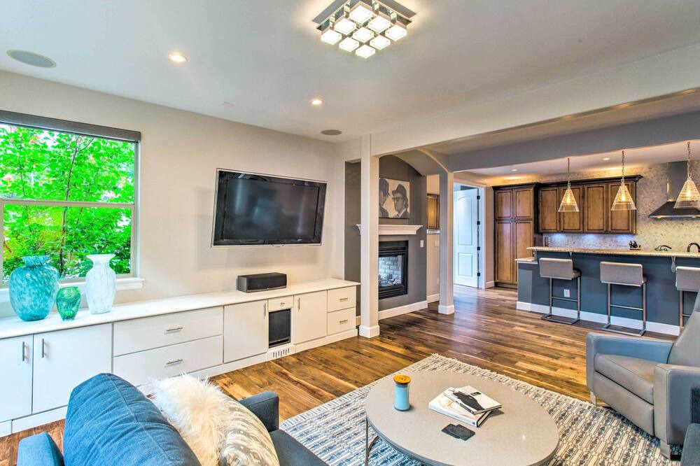 Photo of Livingroom in Washington Park West