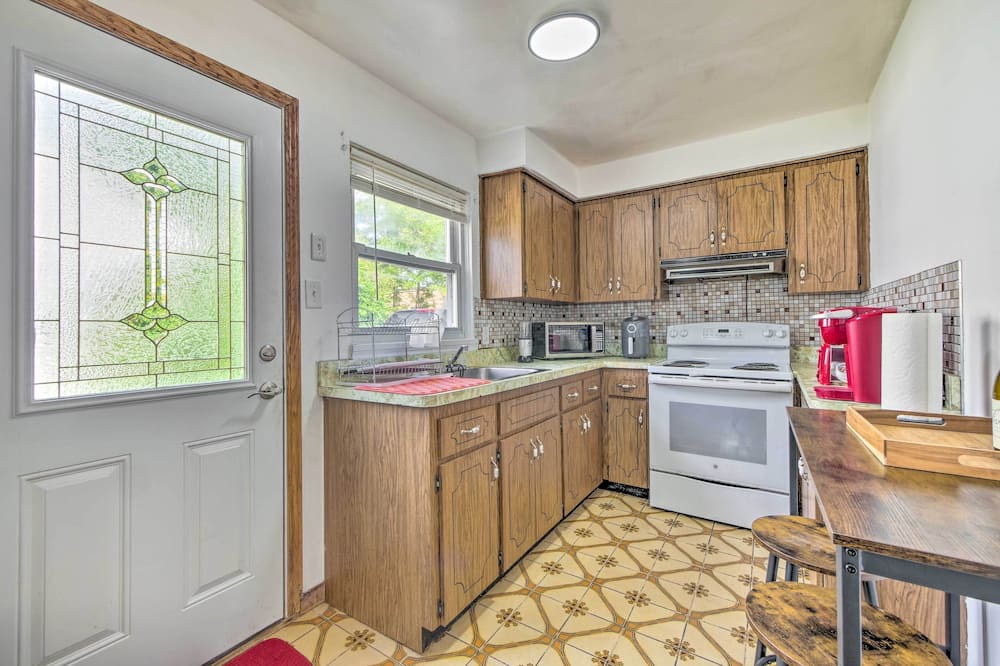 Photo of Kitchen in Mayfield Heights