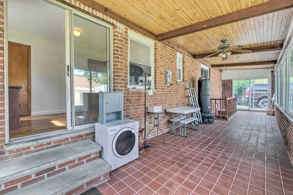 Photo of Bedroom in Mayfield Heights