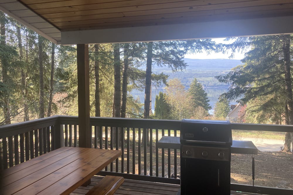 Photo of Outdoor in Anglemont