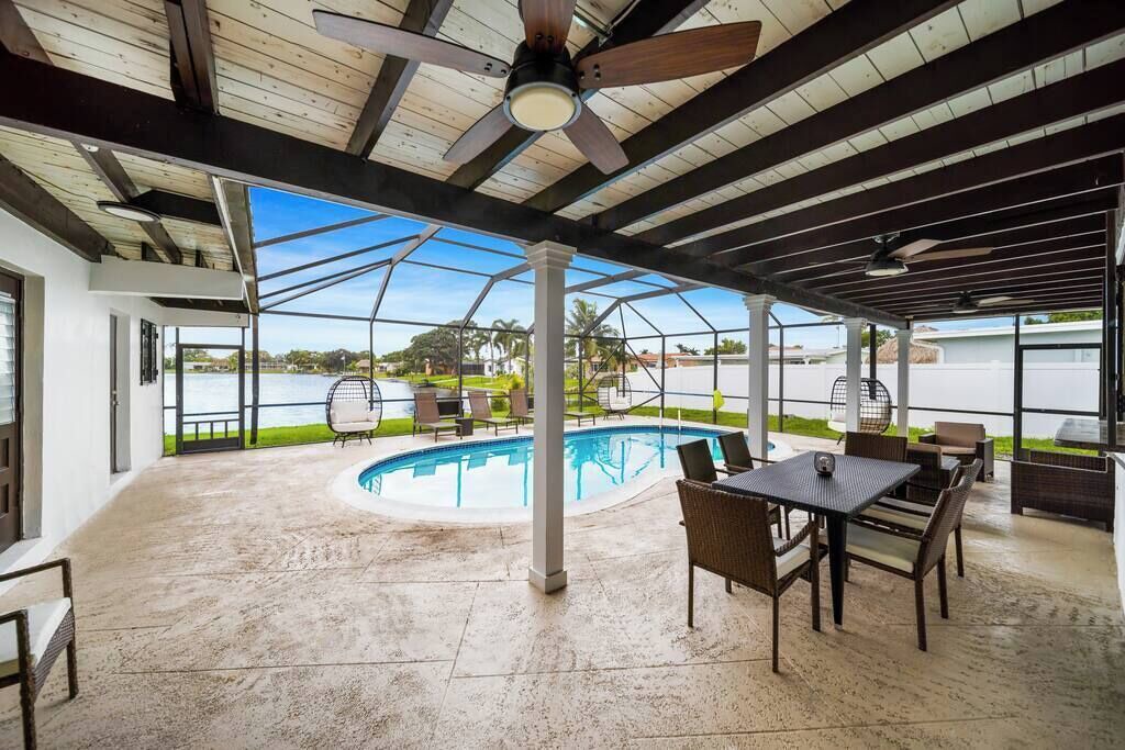 Photo of Outdoor in Pembroke Pines