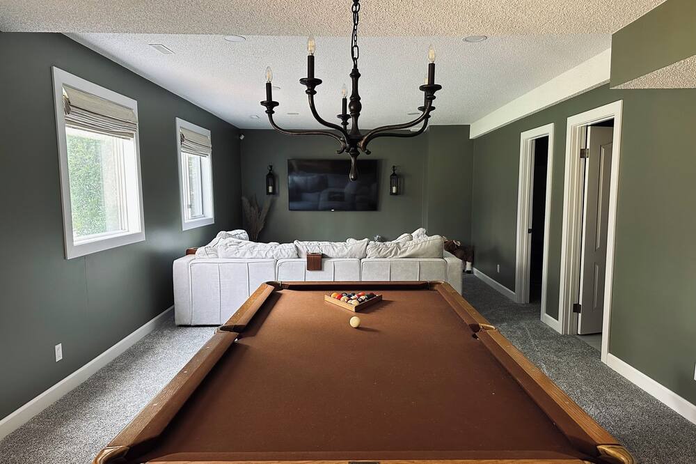 Photo of Bedroom in Division No. 11