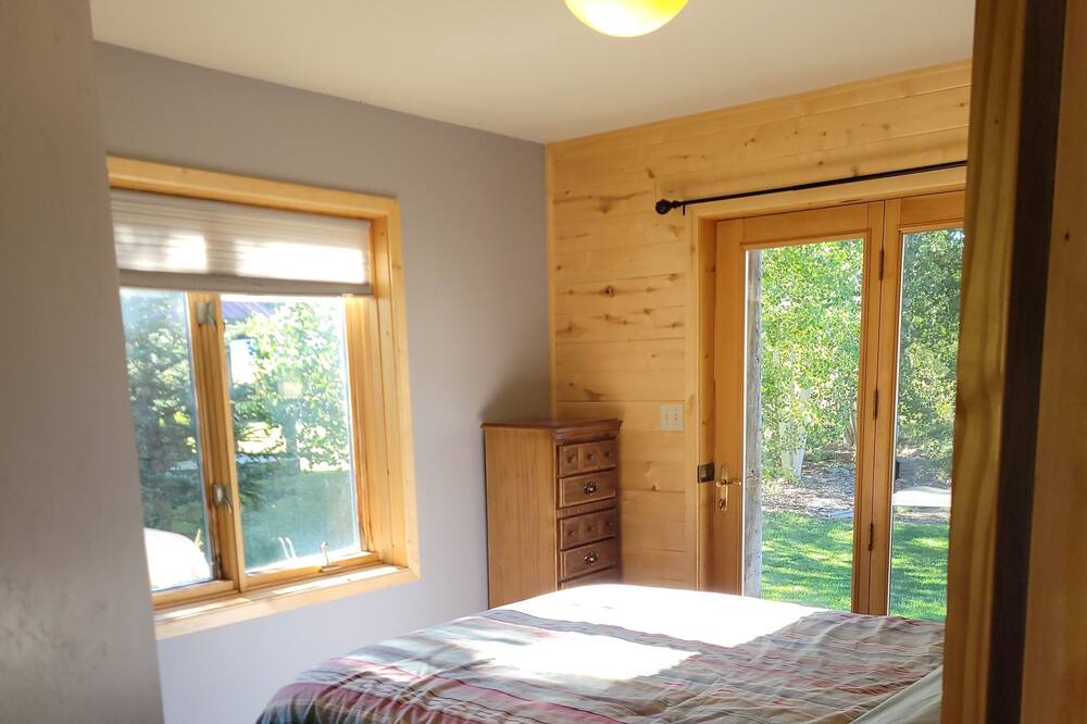 Photo of Bedroom in Crested Butte South