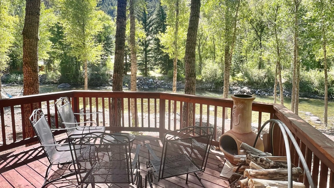 Photo of Outdoor in Almont