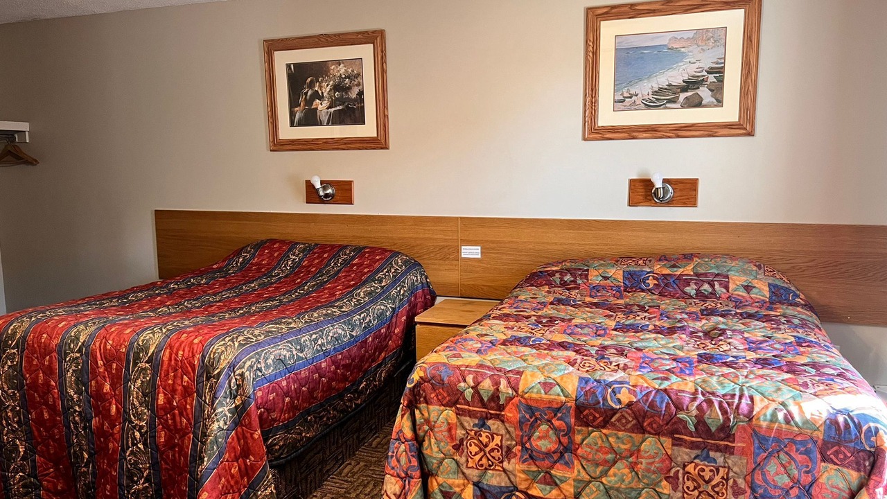 Photo of Bedroom in Redwater