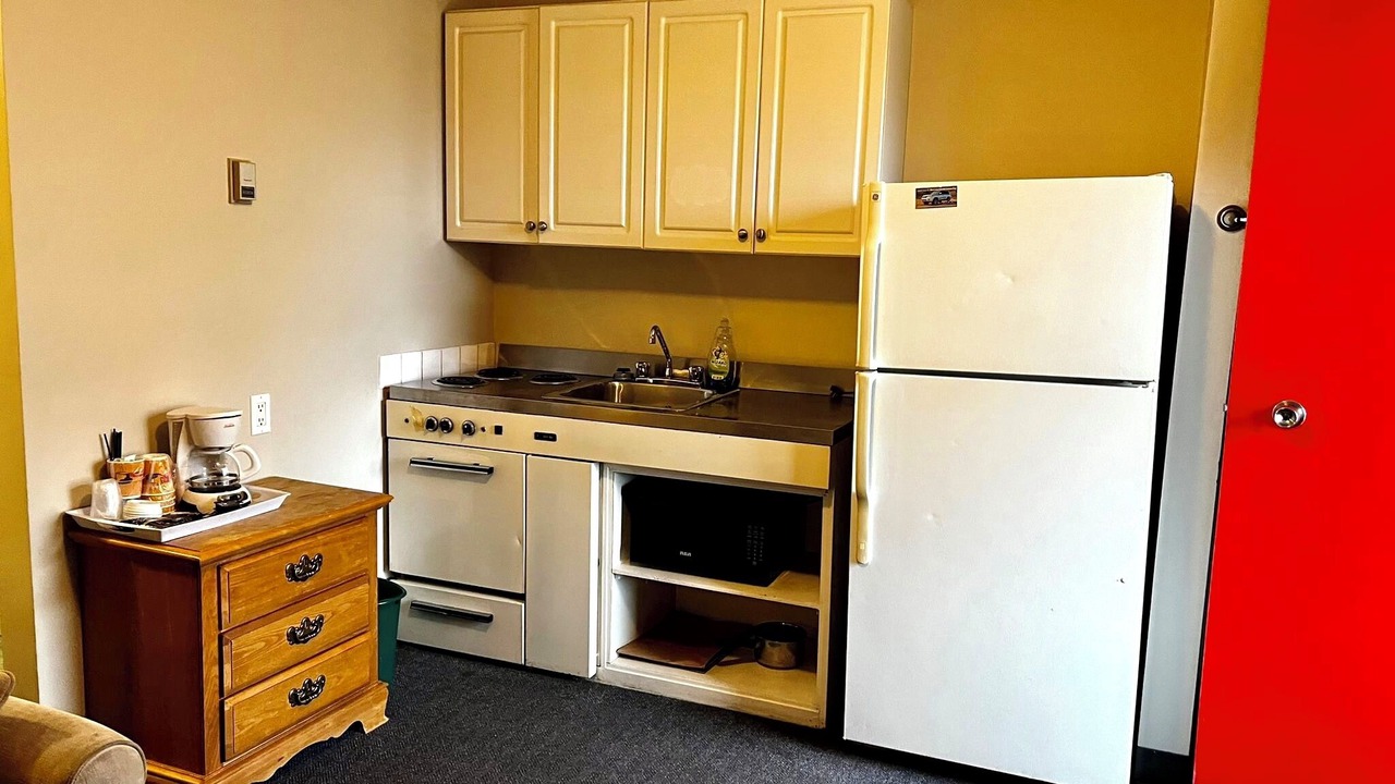 Photo of Bedroom in Redwater