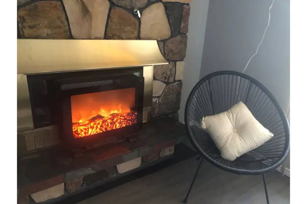 Photo of Livingroom in Whyte ave