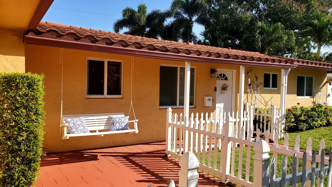 Photo of Outdoor in Garden Isles