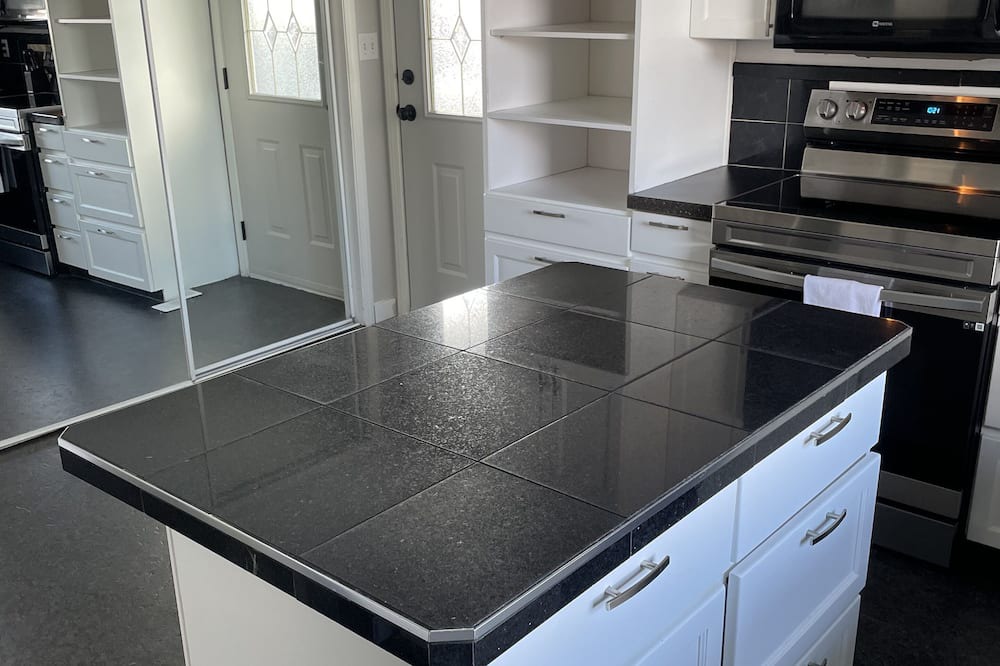 Photo of Kitchen in Okanagan-Similkameen
