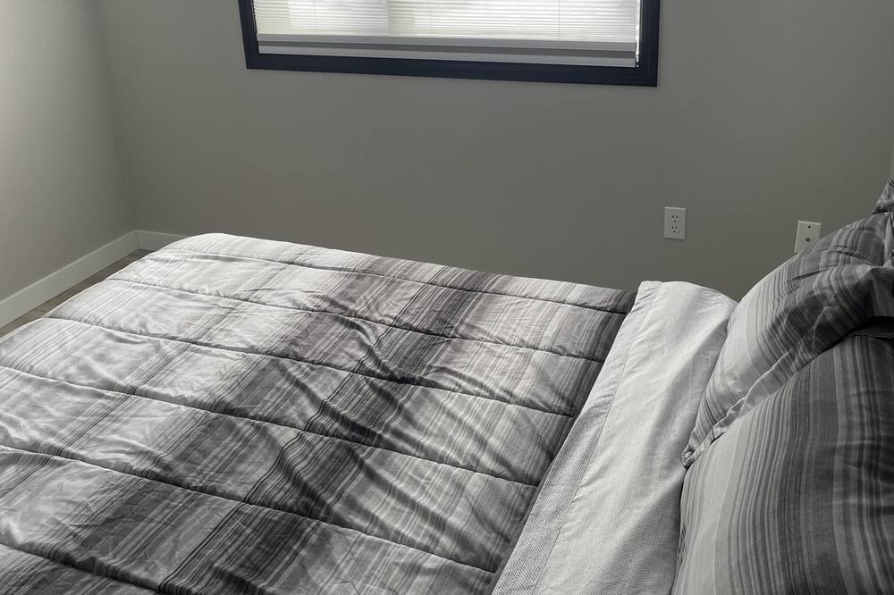 Photo of Bedroom in Okanagan-Similkameen