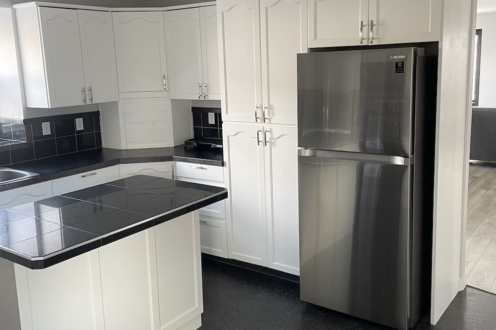 Photo of Kitchen in Okanagan-Similkameen