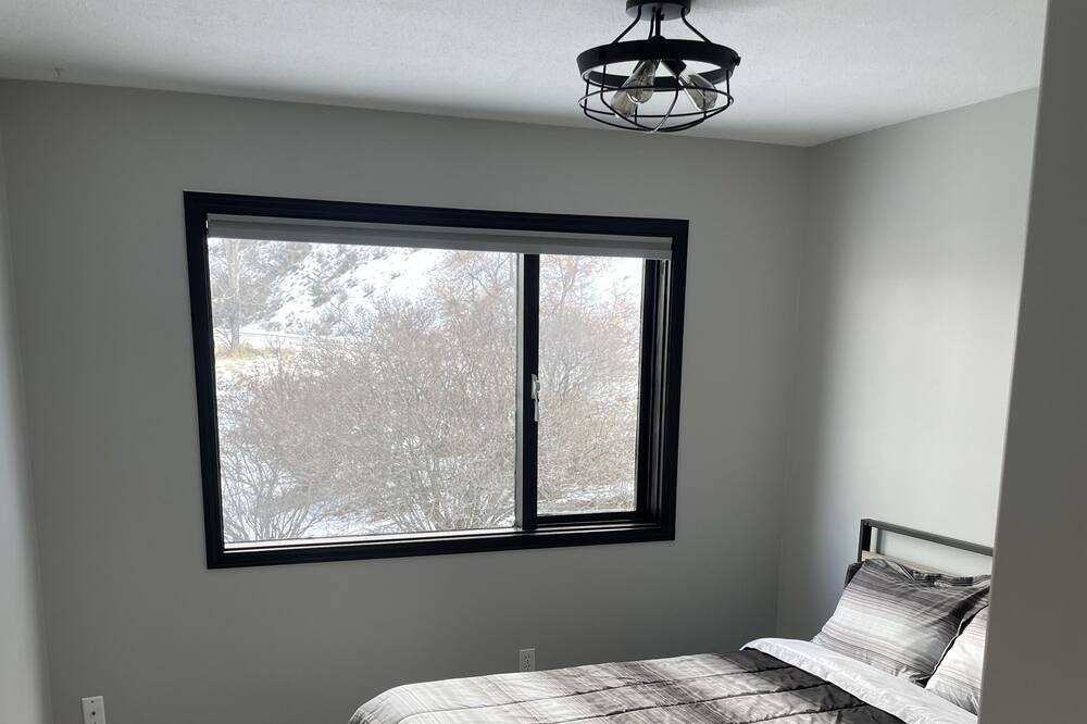 Photo of Bedroom in Okanagan-Similkameen