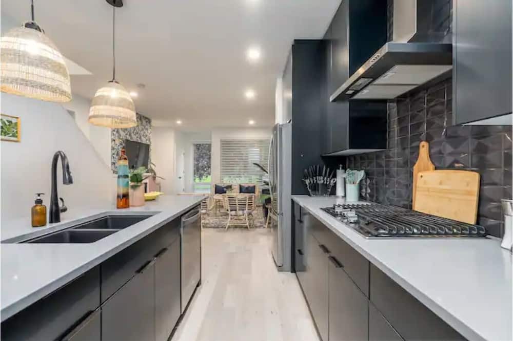 Photo of Kitchen in Northwest Edmonton