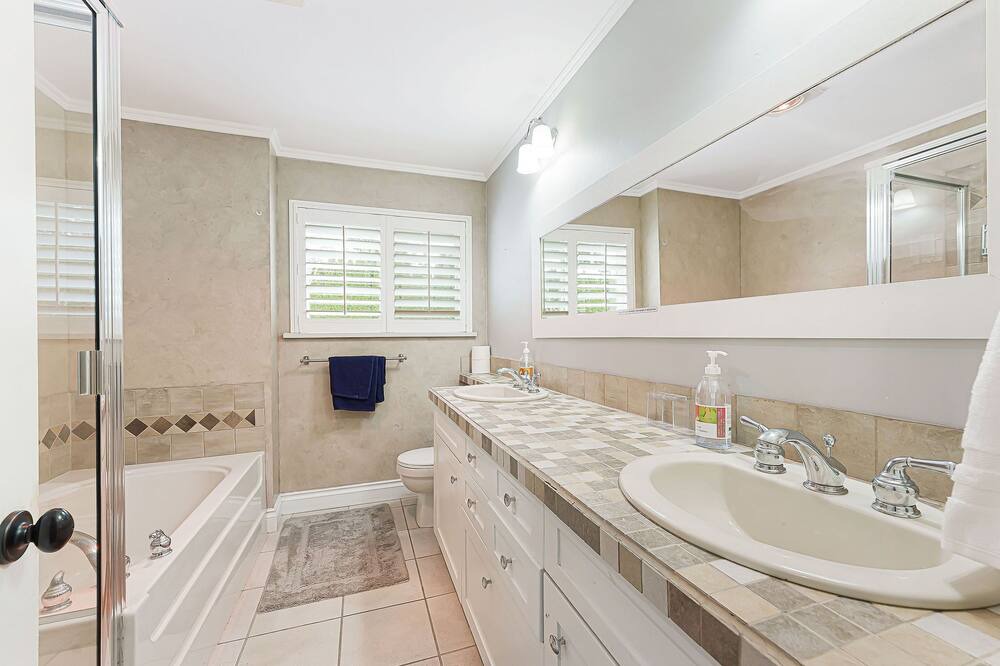 Photo of Bathroom in Surrey