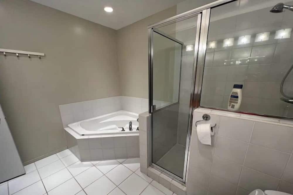 Photo of Bathroom in Delta