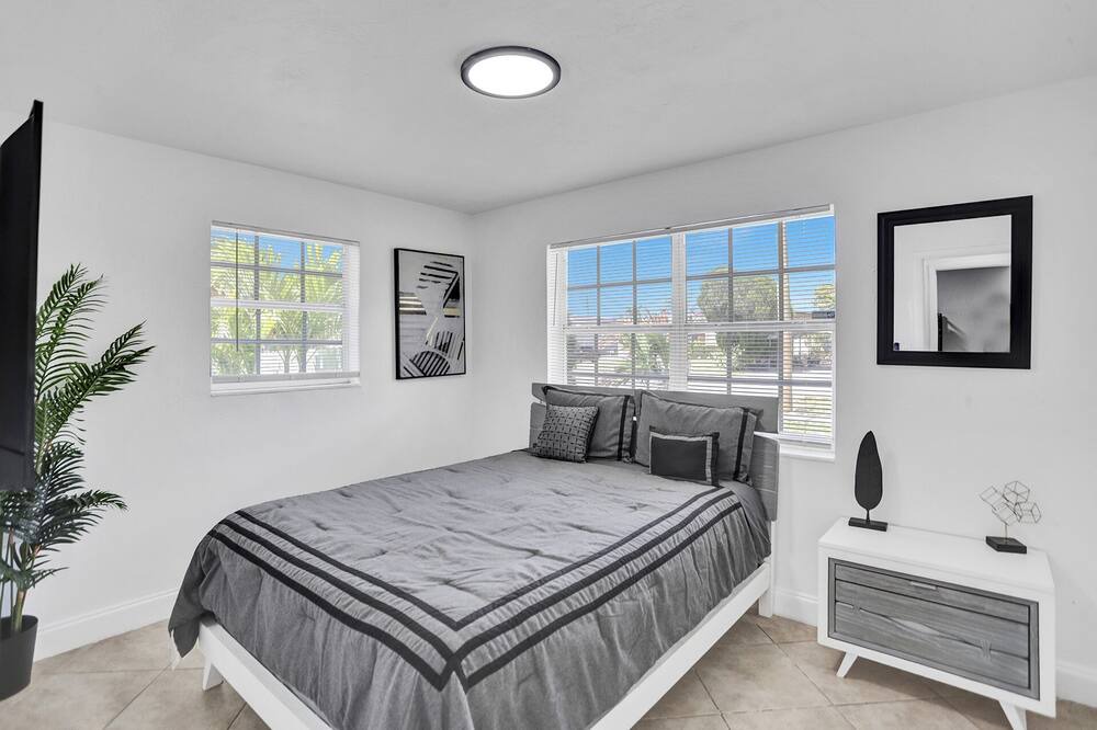 Photo of Bedroom in Ives Estates