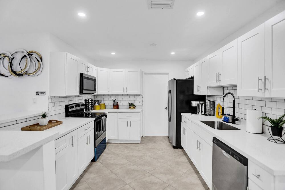 Photo of Kitchen in Ives Estates