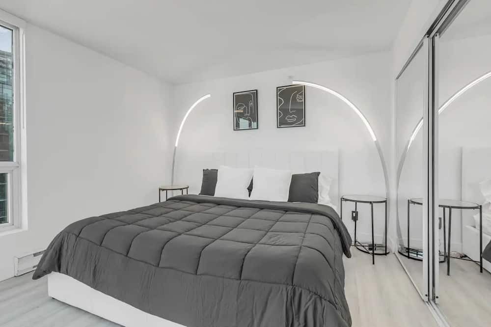 Photo of Bedroom in Coal Harbour