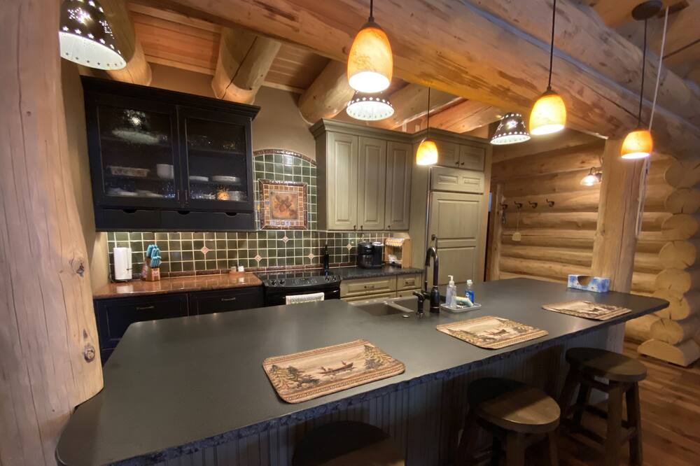 Photo of Kitchen in South Fork