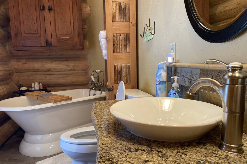 Photo of Bathroom in South Fork