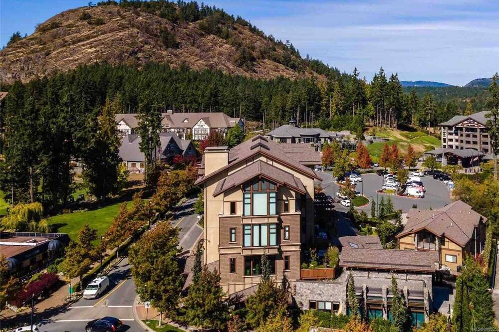 Photo of Outdoor in Bear Mountain Resort