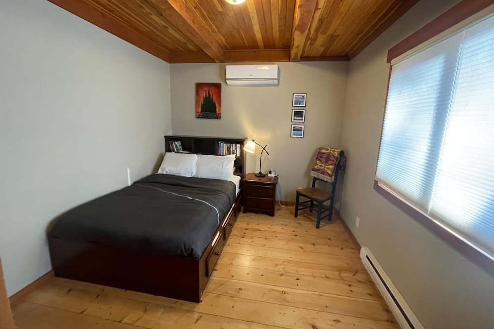Photo of Bedroom in Koocanusa Ranch