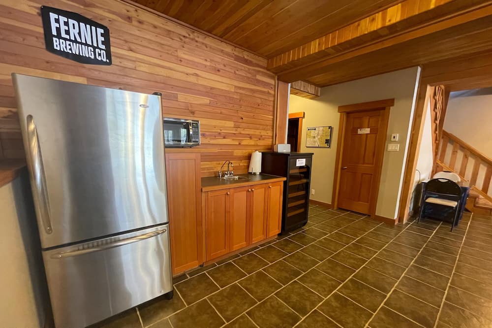 Photo of Kitchen in Koocanusa Ranch