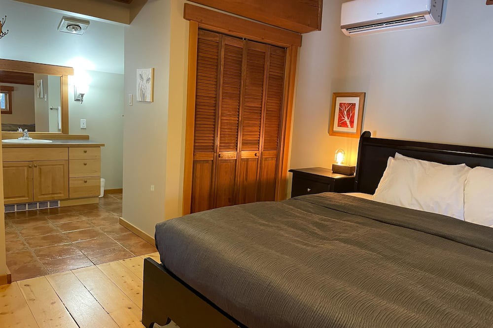 Photo of Bedroom in Koocanusa Ranch