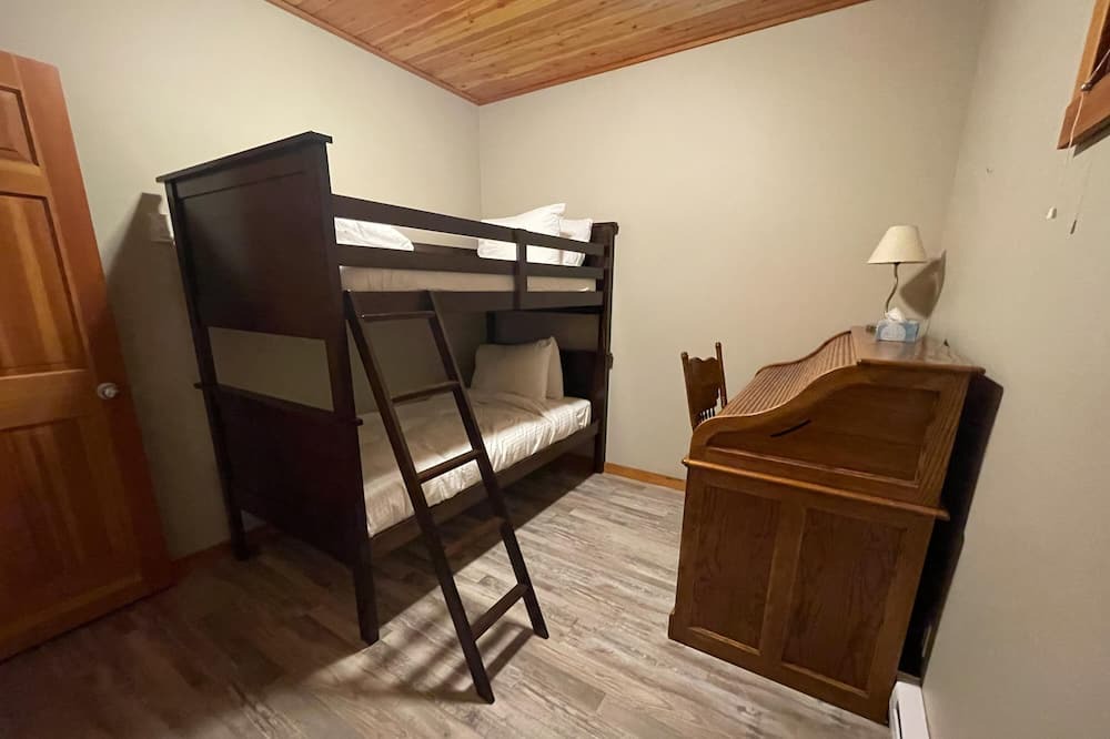 Photo of Bedroom in Koocanusa Ranch