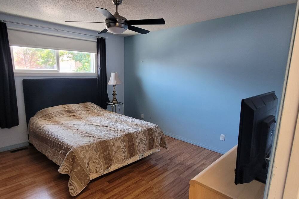 Photo of Bedroom in Drumheller