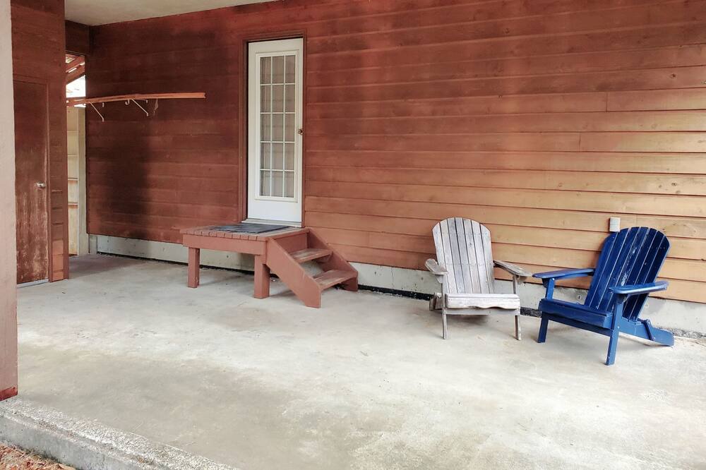 Photo of Outdoor in Black Creek