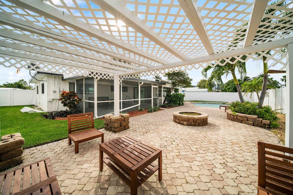 Photo of Outdoor in Bel Air