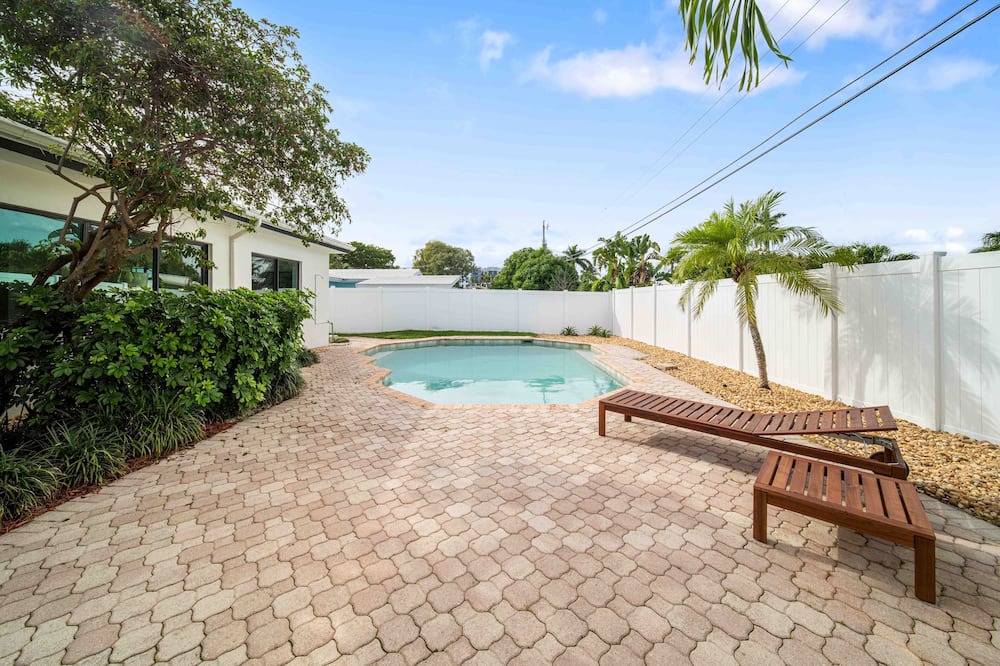 Photo of Outdoor in Bel Air