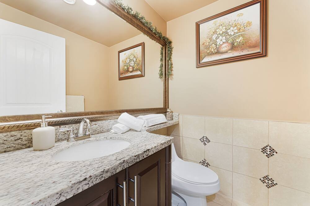 Photo of Bathroom in Delta
