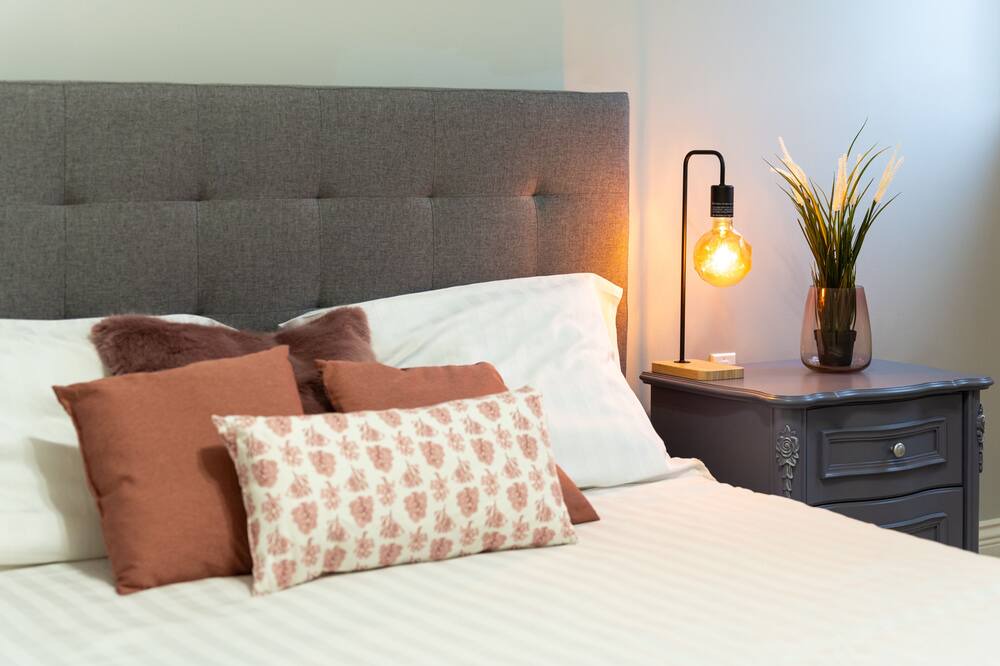 Photo of Bedroom in Delta