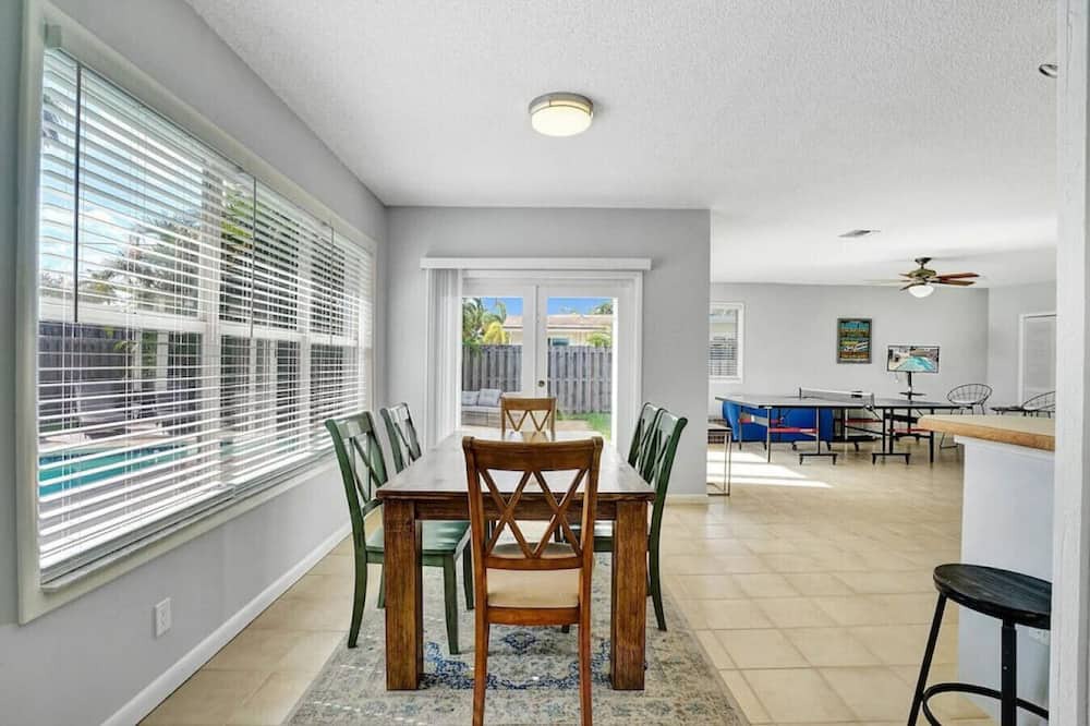Photo of Others in Lighthouse Point
