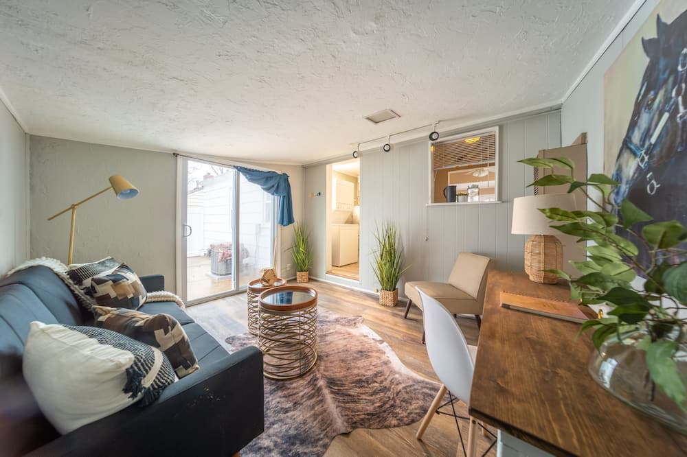 Photo of Bedroom in Highland Heights