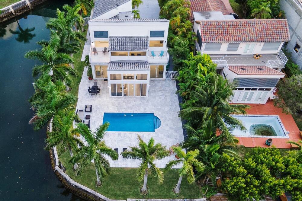 Photo of Outdoor in Eastern Shores